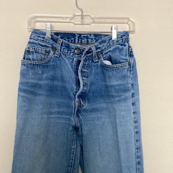 Vintage Levi 501 jeans size 26 - Picture 2 of 7